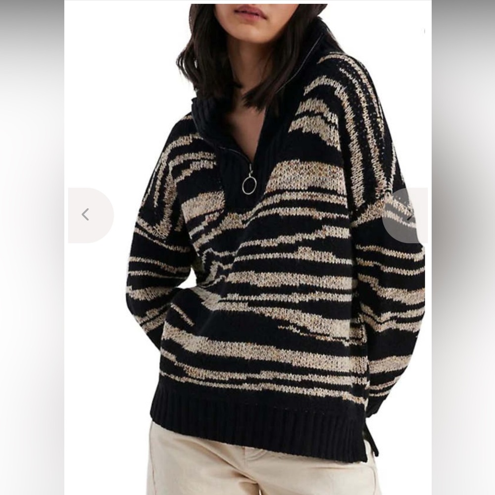 NWT John + Jenn Abstract Onyx Oversized Sweater Statement Pullover Quarter Zip